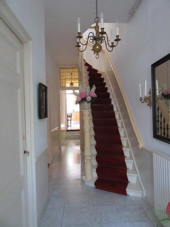 Emma'S B&B The Hague Exterior photo